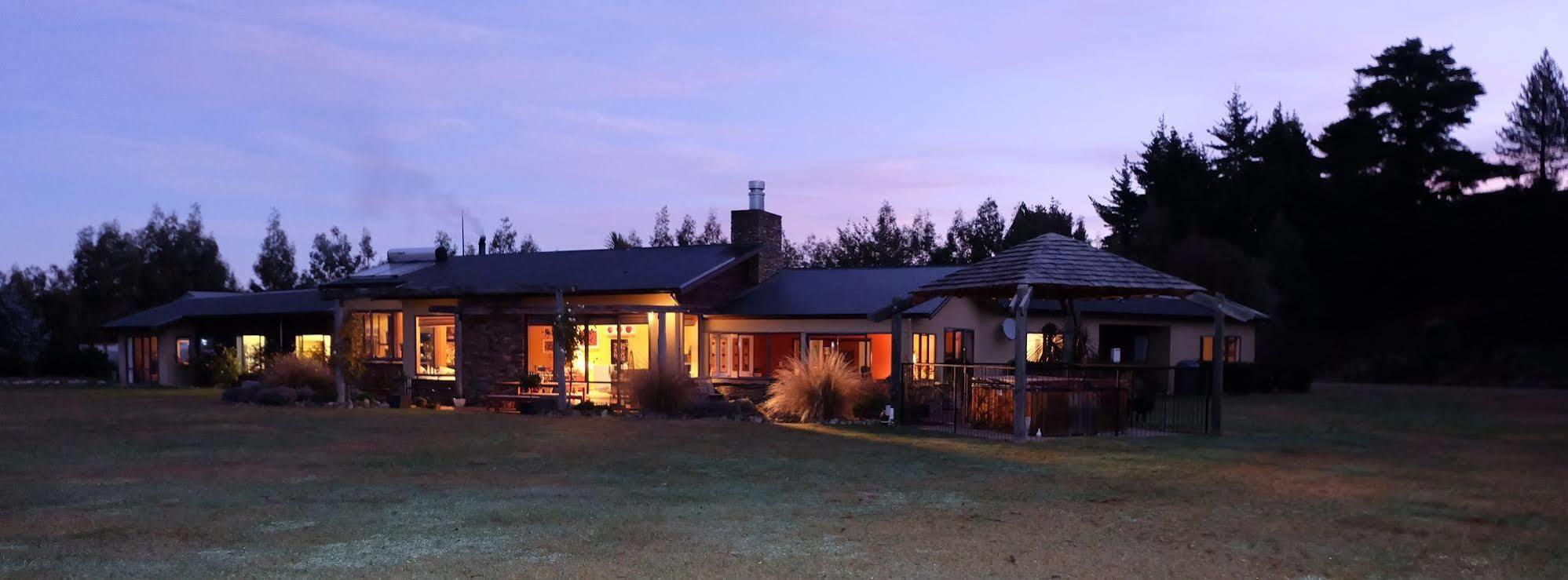 Mount Maude Country Lodge Wanaka Exterior foto